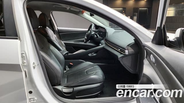 Hyundai Avante (CN7) Modern, 2023 10