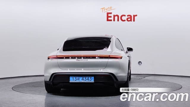Porsche 타이칸 4S, 2025 4