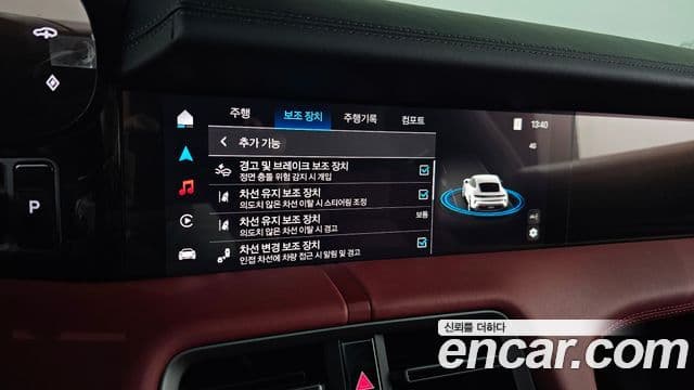 Porsche 타이칸 4S, 2025 18