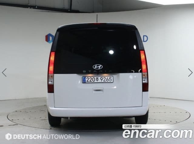 Hyundai Staria Modern, 2025 4