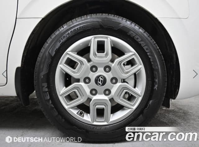 Hyundai Staria Modern, 2025 все фото