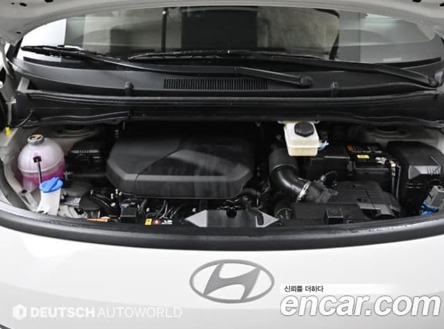 Hyundai Staria Modern, 2025 6