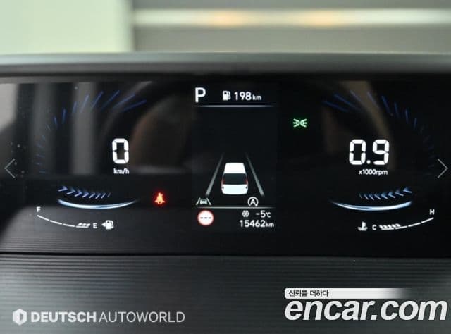 Hyundai Staria Modern, 2025 8