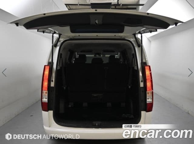 Hyundai Staria Modern, 2025 20