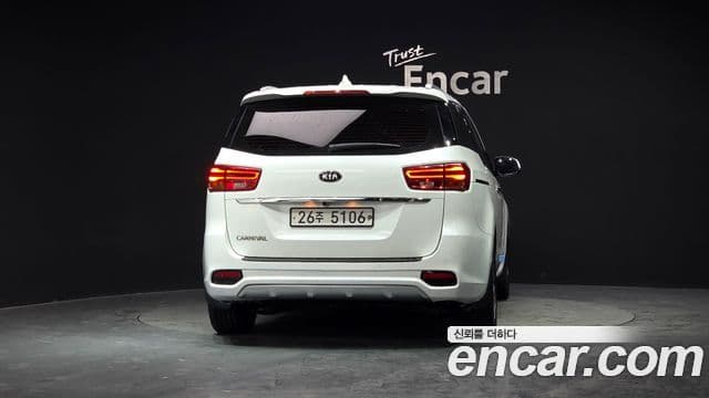 Kia The / новый New Carnival Prestige, 2019 4