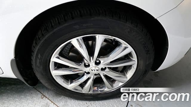 Kia The / новый New Carnival Prestige, 2019 все фото