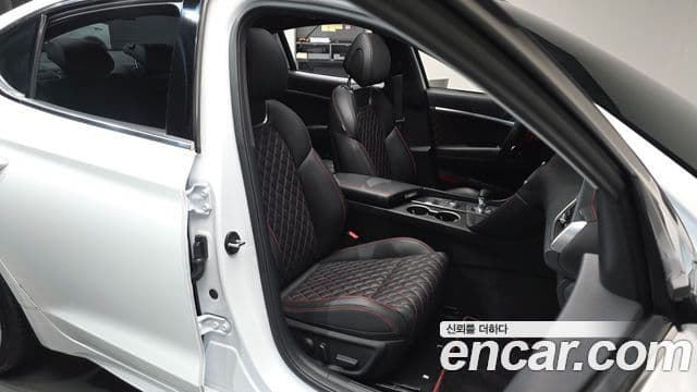 Genesis The / новый New G70, 2024 12