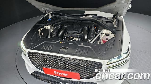 Genesis GV70, 2022 6