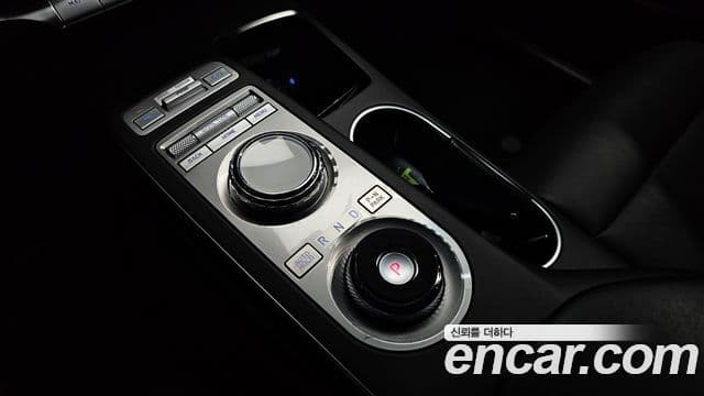 Genesis GV70, 2022 9