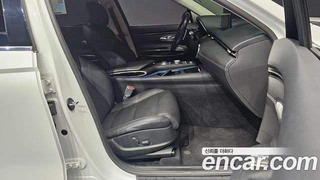 Genesis GV70, 2022 10