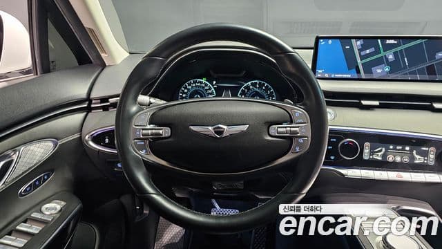 Genesis GV70, 2022 13