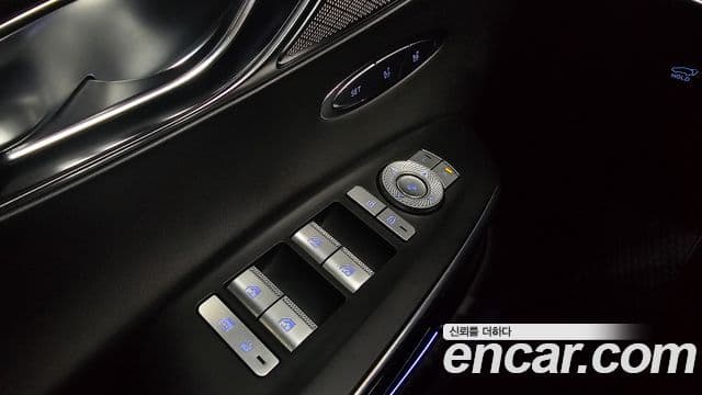 Genesis GV70, 2022 16