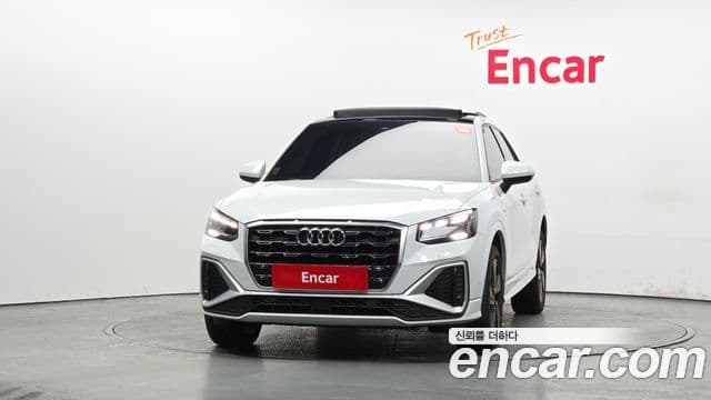 Audi Q2 Premium, 2023 3