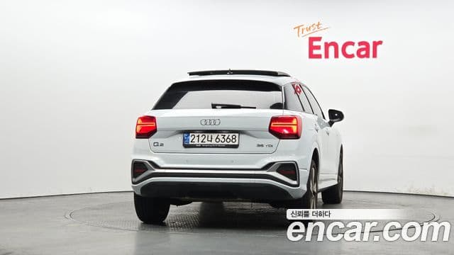 Audi Q2 Premium, 2023 4