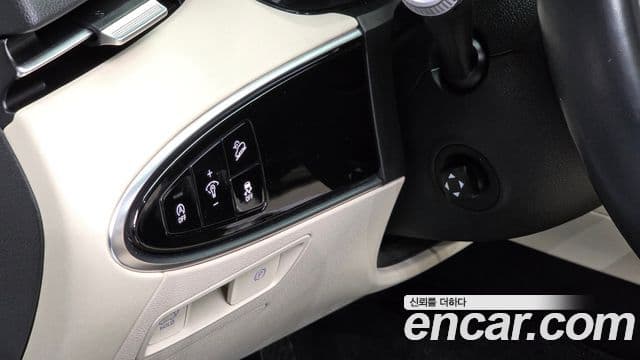 Genesis GV70, 2022 16