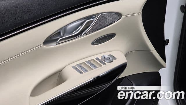 Genesis GV70, 2022 17