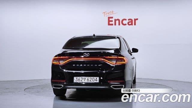 Hyundai Grandeur IG 3.0 Modern Basic (арендный автомобиль), 2018 4