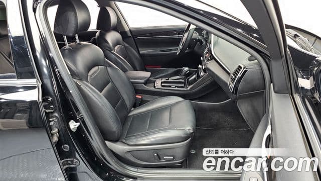 Hyundai Grandeur IG 3.0 Modern Basic (арендный автомобиль), 2018 10