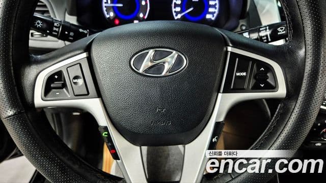 Hyundai Accent(новый кузов / новое поколение) Premier, 2012 8