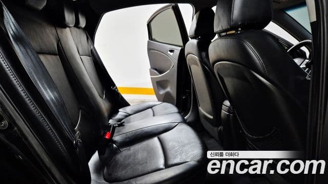 Hyundai Accent(новый кузов / новое поколение) Premier, 2012 14