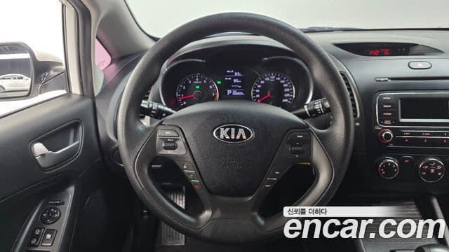 Kia K3 Deluxe, 2015 13