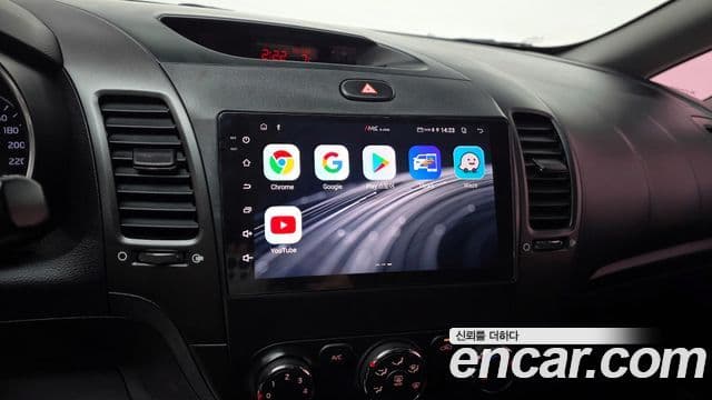 Kia K3 Deluxe, 2015 14