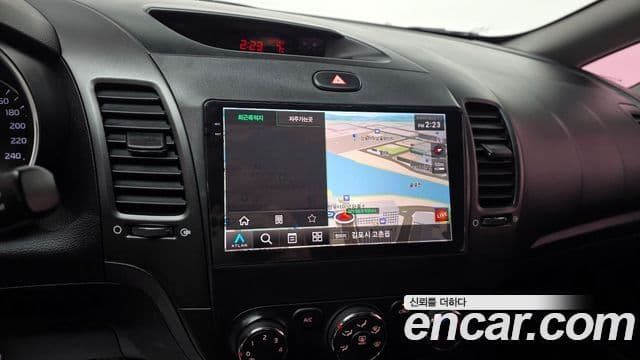 Kia K3 Deluxe, 2015 15