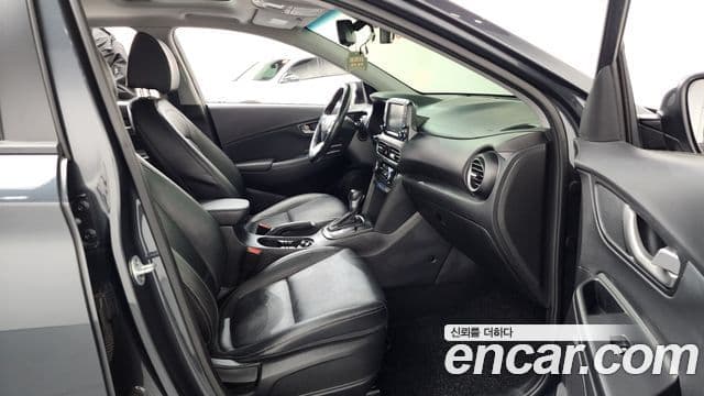 Hyundai Kona Modern Art, 2018 11