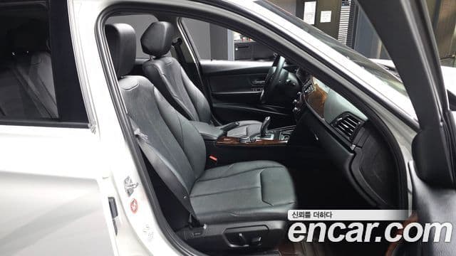 BMW 3시리즈 (F30), 2015 11