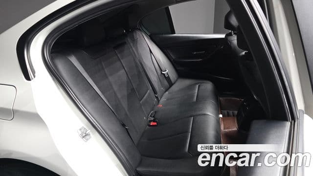 BMW 3시리즈 (F30), 2015 12