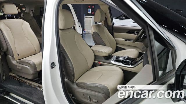 Kia Carnival 4세대 Signature, 2021 10