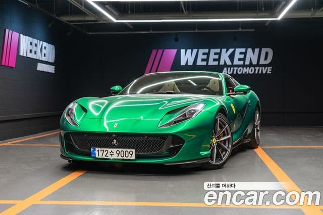 Ferrari 812 GTS, 2021 1