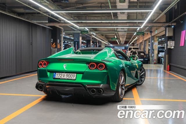 Ferrari 812 GTS, 2021 все фото