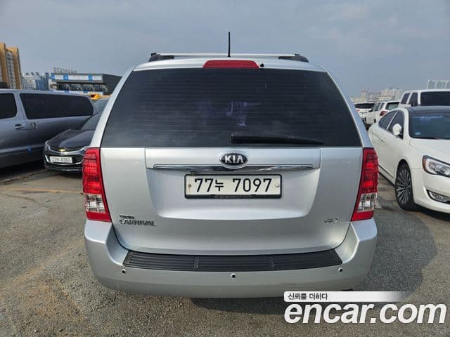 Kia Carnival R топовая версия, 2013 4