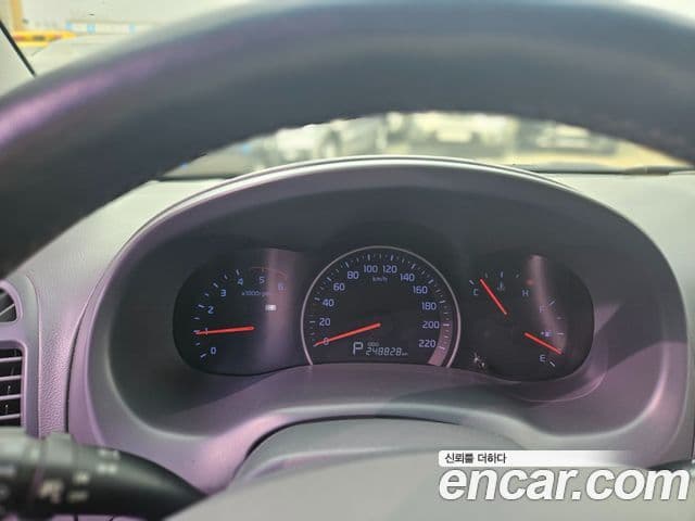 Kia Carnival R топовая версия, 2013 7