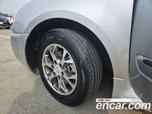 Kia Carnival R топовая версия, 2013 18