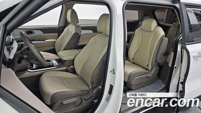 Kia Carnival 4세대 Prestige, 2022 11