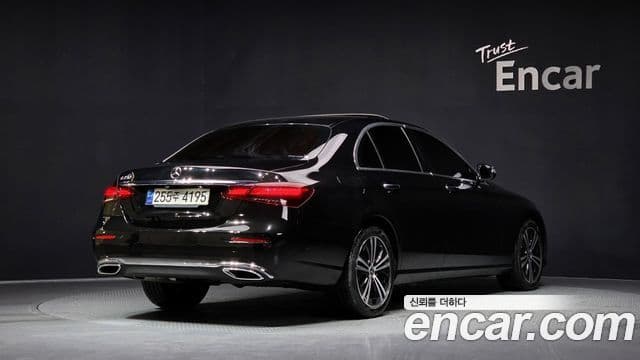 Mercedes-Benz E-класс W213 Avantgarde, 2021 2