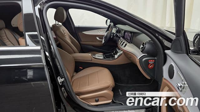 Mercedes-Benz E-класс W213 Avantgarde, 2021 11