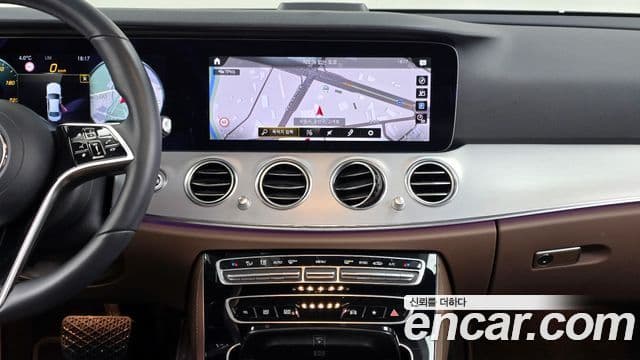 Mercedes-Benz E-класс W213 Avantgarde, 2021 13