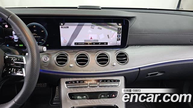 Mercedes-Benz E-класс W213 AMG Line, 2023 14