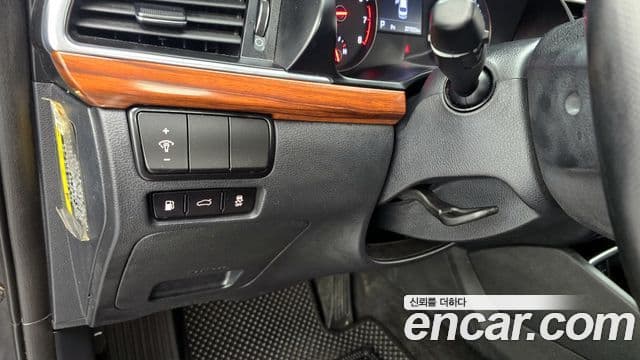 Kia All New K7 Prestige, 2016 15