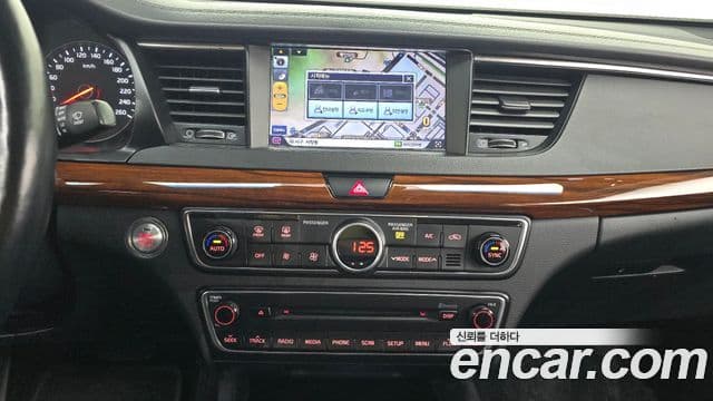 Kia All New K7 3.0 LPI Luxury (арендный автомобиль), 2016 14