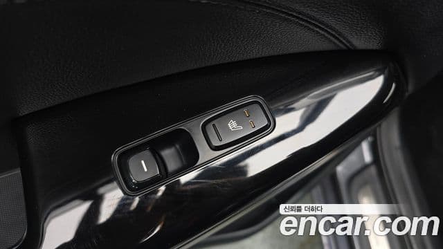 Kia All New K7 3.0 LPI Luxury (арендный автомобиль), 2016 19