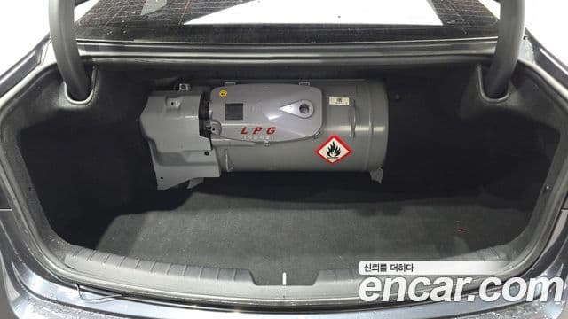 Kia All New K7 3.0 LPI Luxury (арендный автомобиль), 2016 20