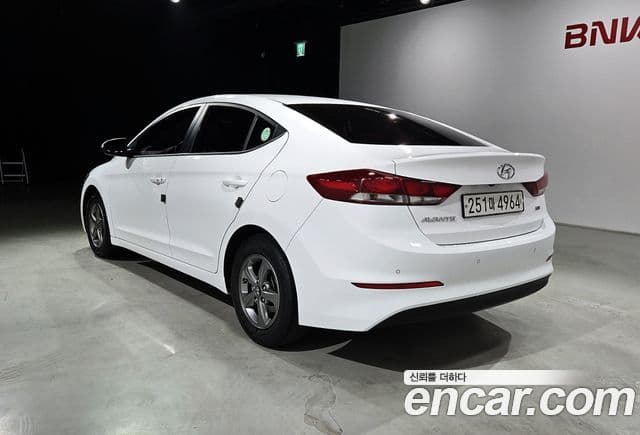 Hyundai Avante AD 1.6 GDI Value Plus, 2017 6