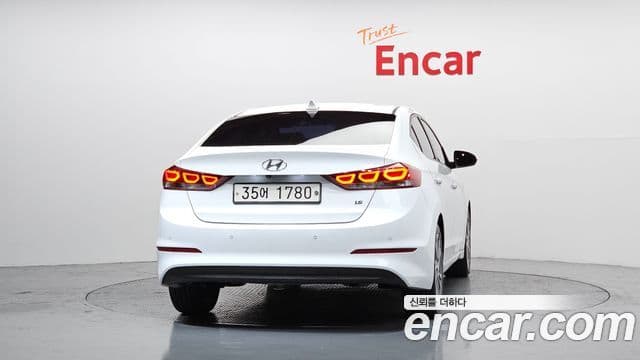 Hyundai Avante AD 1.6 GDI Smart, 2018 4