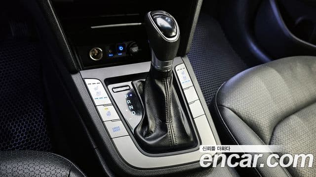 Hyundai Avante AD 1.6 GDI Smart, 2018 9
