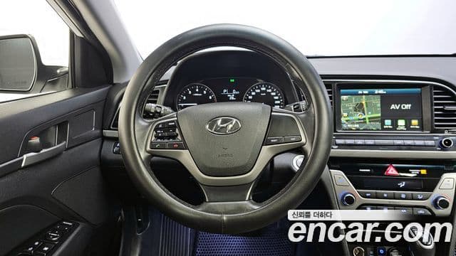 Hyundai Avante AD 1.6 GDI Smart, 2018 13