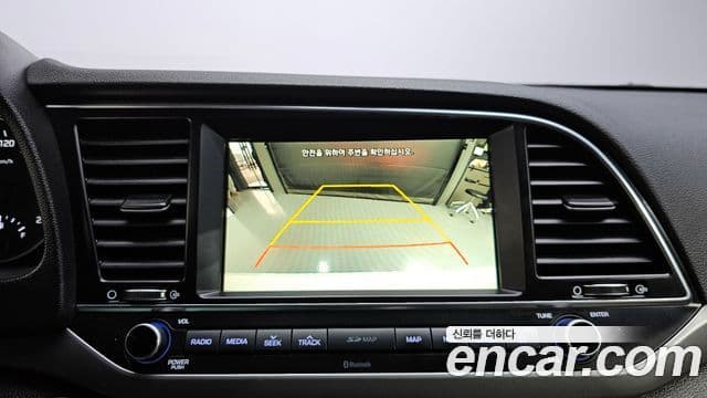 Hyundai Avante AD 1.6 GDI Smart, 2018 16